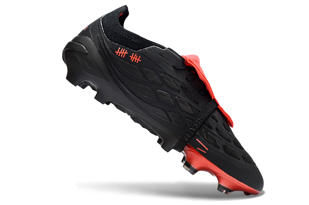 PRE BOOKING. Predator Elite Fold-over Tongue FG Leather Tech LIMITED EDITION + PREDATOR BAG